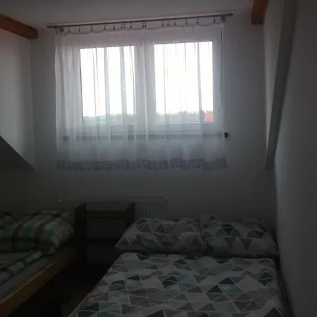 Gospodarstwo Agroturystyczne Kaprys W Krekolu * Kiwity